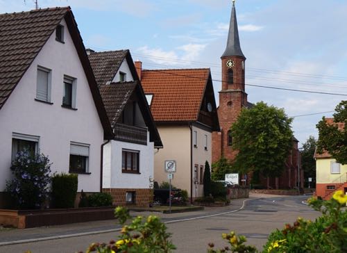 Bet Dorfstraße 082019 SON00758